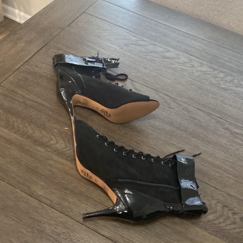 NWT BURJU Shoes Under The Influence Open Toe Lace Up Buckle Ankle Boots | 11 - Picture 3 of 11